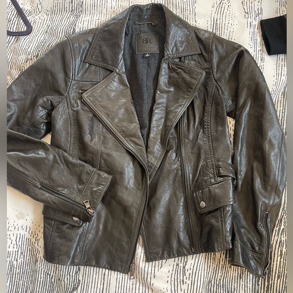 Leather moto jacket - size small - Picture 4 of 5